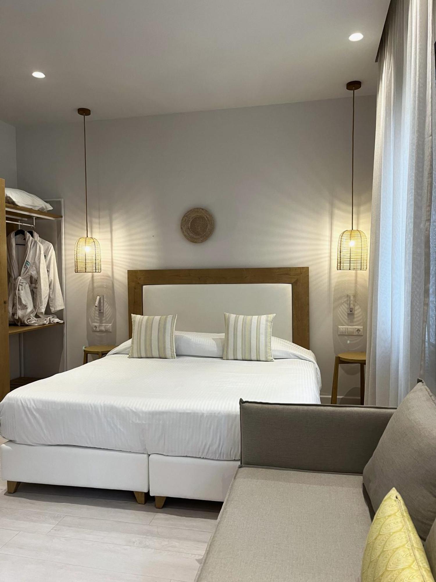 Maritime Suites Herszonisszosz Kültér fotó