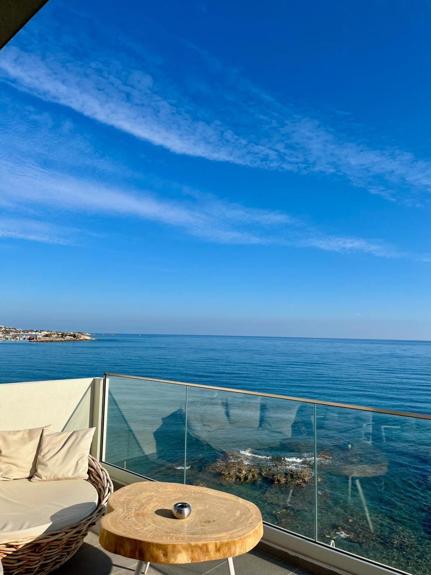 Maritime Suites Herszonisszosz Kültér fotó