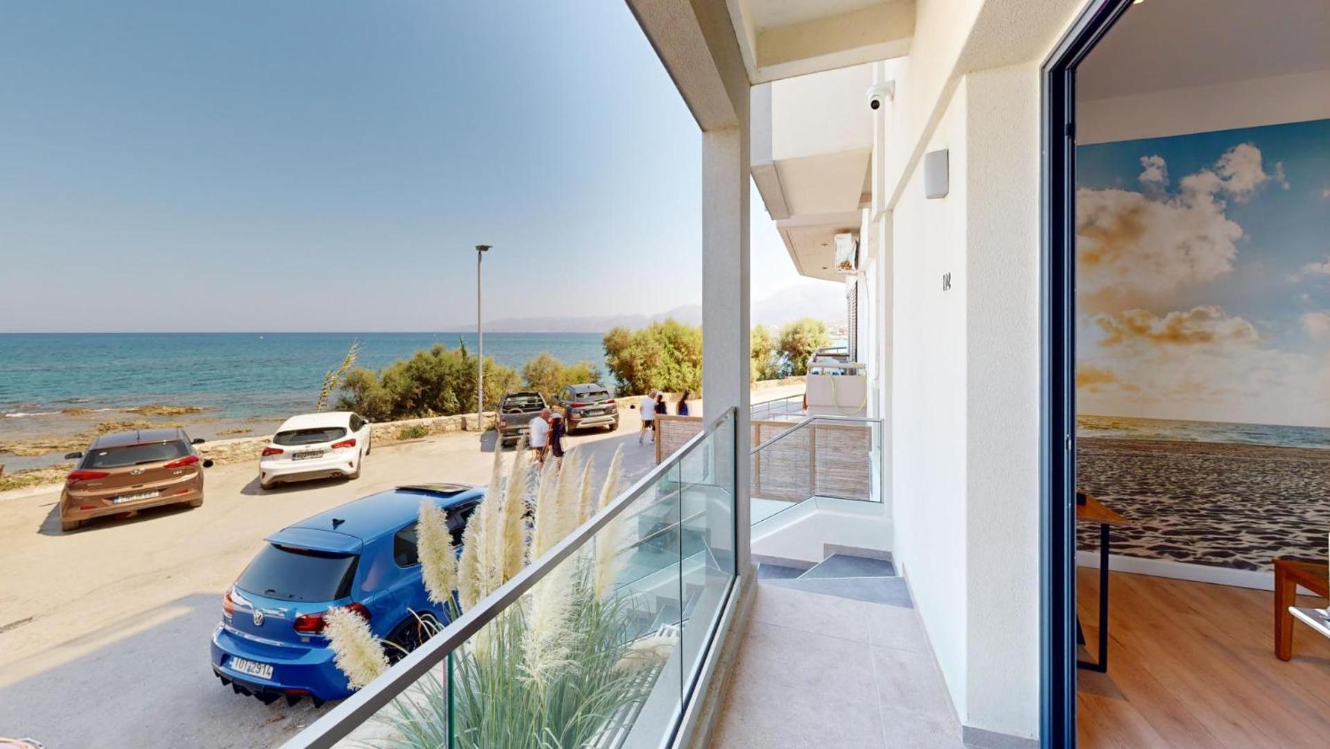Maritime Suites Herszonisszosz Kültér fotó